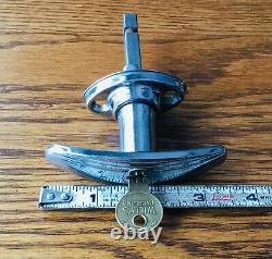 1920s 1930s Willys Overland TSHAPED HANDLE withLOGO KEY vtg deck lid lock