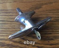 1930s Packard TSHAPED HANDLE withKEY vtg exterior trunk deck lid lock