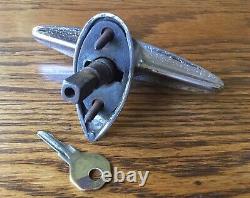 1930s Packard TSHAPED HANDLE withKEY vtg exterior trunk deck lid lock