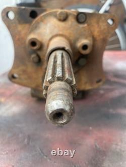Genuine World War 2 Willys Jeep / Ford Gpw Gearbox T84 Ww2