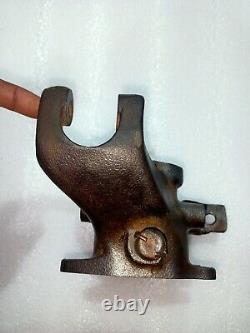 Jeep Ford Gpw F script Transfer Case Output Bearing Housing (minor welding is)