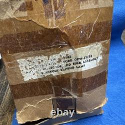MB GPW Willys Ford WWII Jeep G503 6 Volt CB Fender Blackout Driving Light NOS