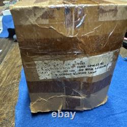 MB GPW Willys Ford WWII Jeep G503 6 Volt CB Fender Blackout Driving Light NOS