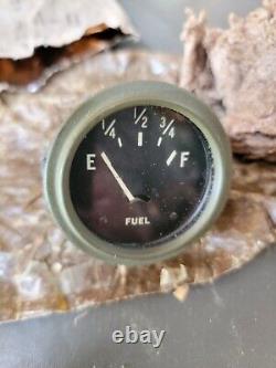 NOS Fuel Gauge for WW2 Ford GPW, Willys MB, m & CJ2A Jeep Part# WO-A-8184