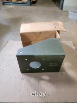 NOS MP-50 AMTEC Antenna Mount Base Bracket Willys MB, M38, M38A1 & Ford GPW Jeep