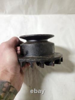 NOS SP484 GEG-5001A Generator Pulley Ford GPW Willys MB Jeep P# GPW-10130 A-1639 NOS SP484 GEG-5001A Generator Pulley Ford GPW Willys MB Jeep P# GPW-10130 A-1639