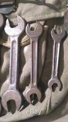Original WW2 Willys MB or Ford GPW JEEP JACK, Controlled Steel Wrenches Irwin