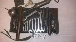 Post War Willys MB Ford GPW JEEP JACK, Vlchek Wrenches, Alemite & Toolbag