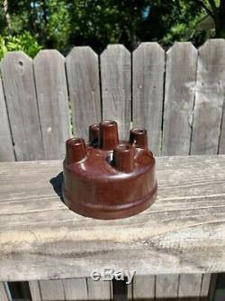 RARE Original Brown WWII Willys MB Ford GPW Jeep AutoLite Distributor Cap IG-324