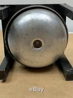 Antique Tu-ton Chimes Pied De Bell Bermudes Gong Sutone Corp Accessoire Rat Hot Rod