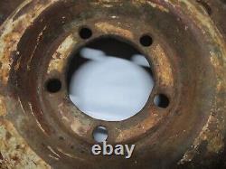 Ford GPW Jeep Willys MB 16 Combat Wheel Original Rim translates to: Ford GPW Jeep Willys MB 16 Roue de combat d'origine