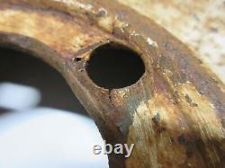 Ford GPW Jeep Willys MB 16 Combat Wheel Original Rim translates to: Ford GPW Jeep Willys MB 16 Roue de combat d'origine