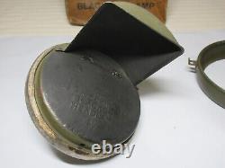 NOS Ford GPW Jeep GPW 13150 6 Volt Blackout Fender Driving Lamp Parts = Pièces de lampe de conduite pour pare-chocs noir 6 volts NOS Ford GPW Jeep GPW 13150