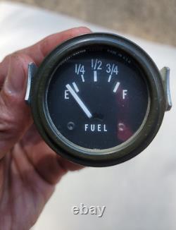 Notre jauge de carburant 12 volts Stewart Warner, Willy's MB Ford GPW Jeep P/N 433395 82333