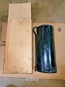Notre réservoir de débordement de radiateur pour la Jeep WWII MB GPW M38 CJ2A DUKW G503 G501
