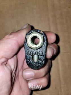 Notre serrure de roue de secours Willys Overland pour MB Ford GPW & CJ2A M38 Jeep Part# 670343